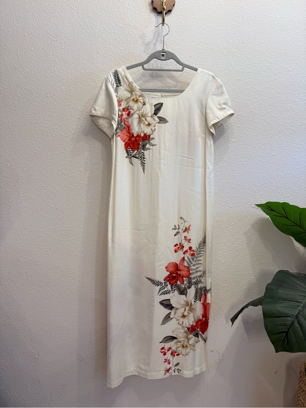Vintage Iolani Hawaiian Floral Maxi Dress Cream Tropical Print Size Small